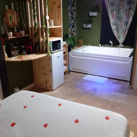 La Chambre Des Songes Saze  Екстериор снимка